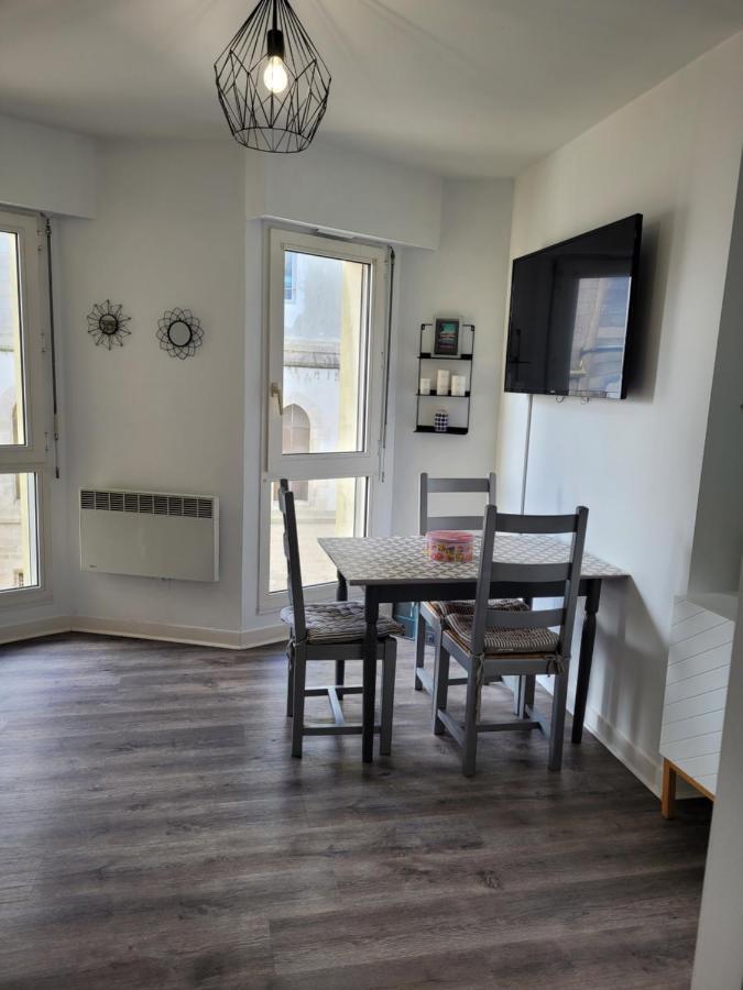Charmant Appartement Au Coeur Du Centre Ville Quimper Ngoại thất bức ảnh