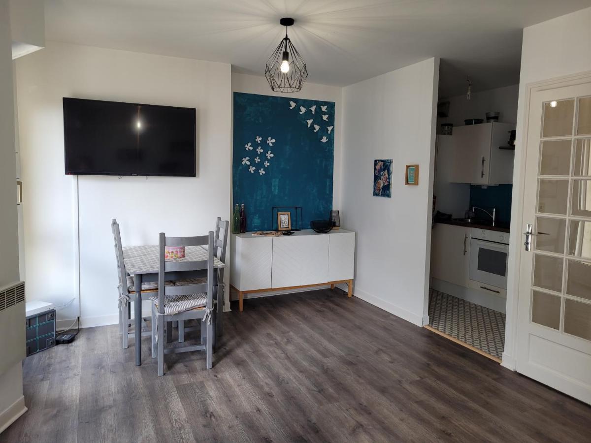 Charmant Appartement Au Coeur Du Centre Ville Quimper Ngoại thất bức ảnh